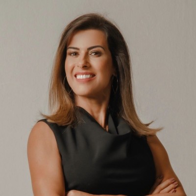 Silmara Leão